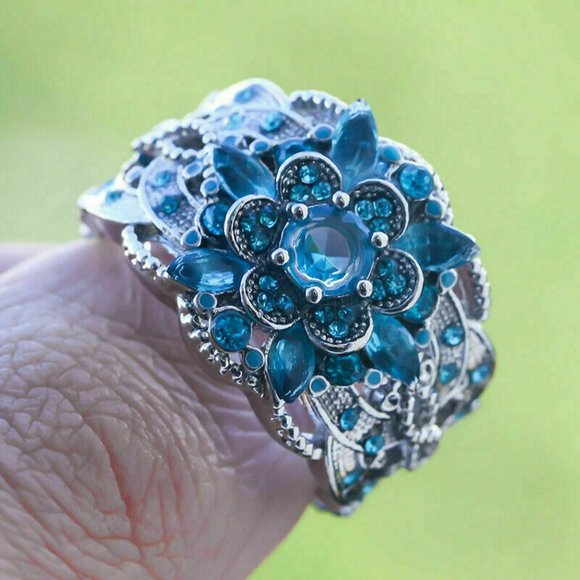 Blue Turquoise Aquamarine Hollow Cabochon Cocktail Ring - Picture 5 of 5